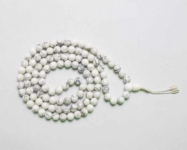 108 Beads Matte Howlite Stone Hand Knotted Mala Prayer Bead Mala